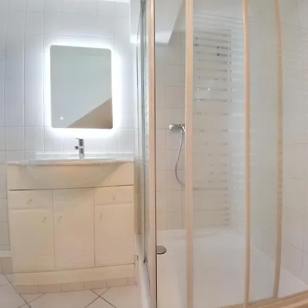 Milpau 1 - Modernes Und Zentrales Premium-apartment Mit Queensize-bett - Netflix, Nespresso Und Smart-tv Bottrop