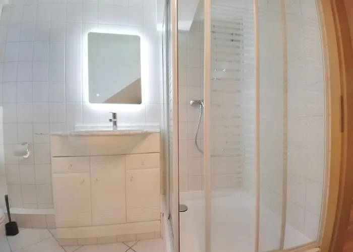 Milpau 1 - Modernes Und Zentrales Premium-apartment Mit Queensize-bett - Netflix, Nespresso Und Smart-tv Bottrop